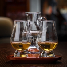 images/productimages/small/flight-set-2-whisky-glazen-plus-schenkkan-glencairn-1.jpg