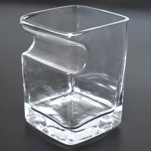 Whisky glas met sigarenhouder