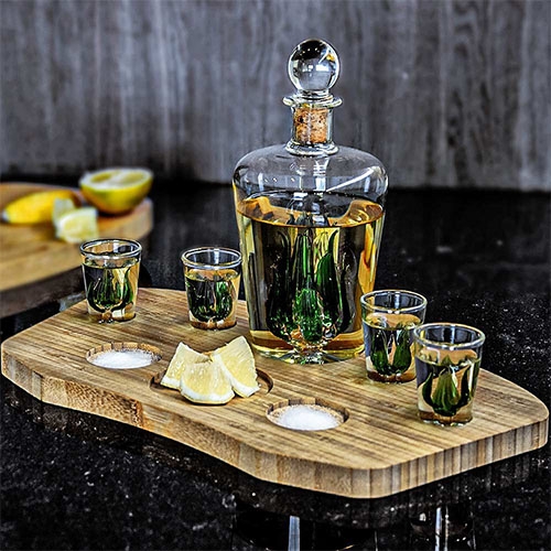 Tequila decanter set